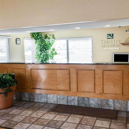 Quality Inn And Suites Indianapolis Exterior photo